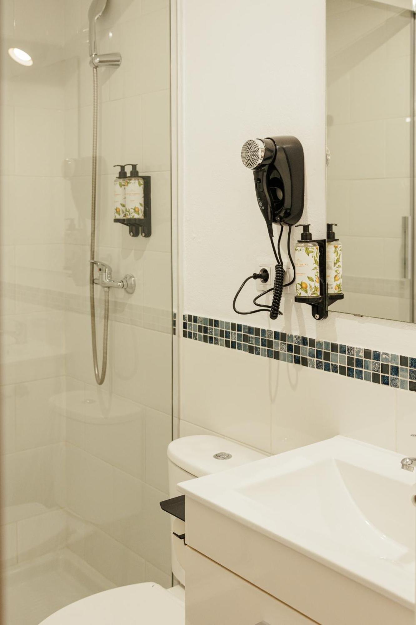 Astuto 21 Suites - Adults Only เฮเรซ เด ลาฟรอนเตรา ภายนอก รูปภาพ