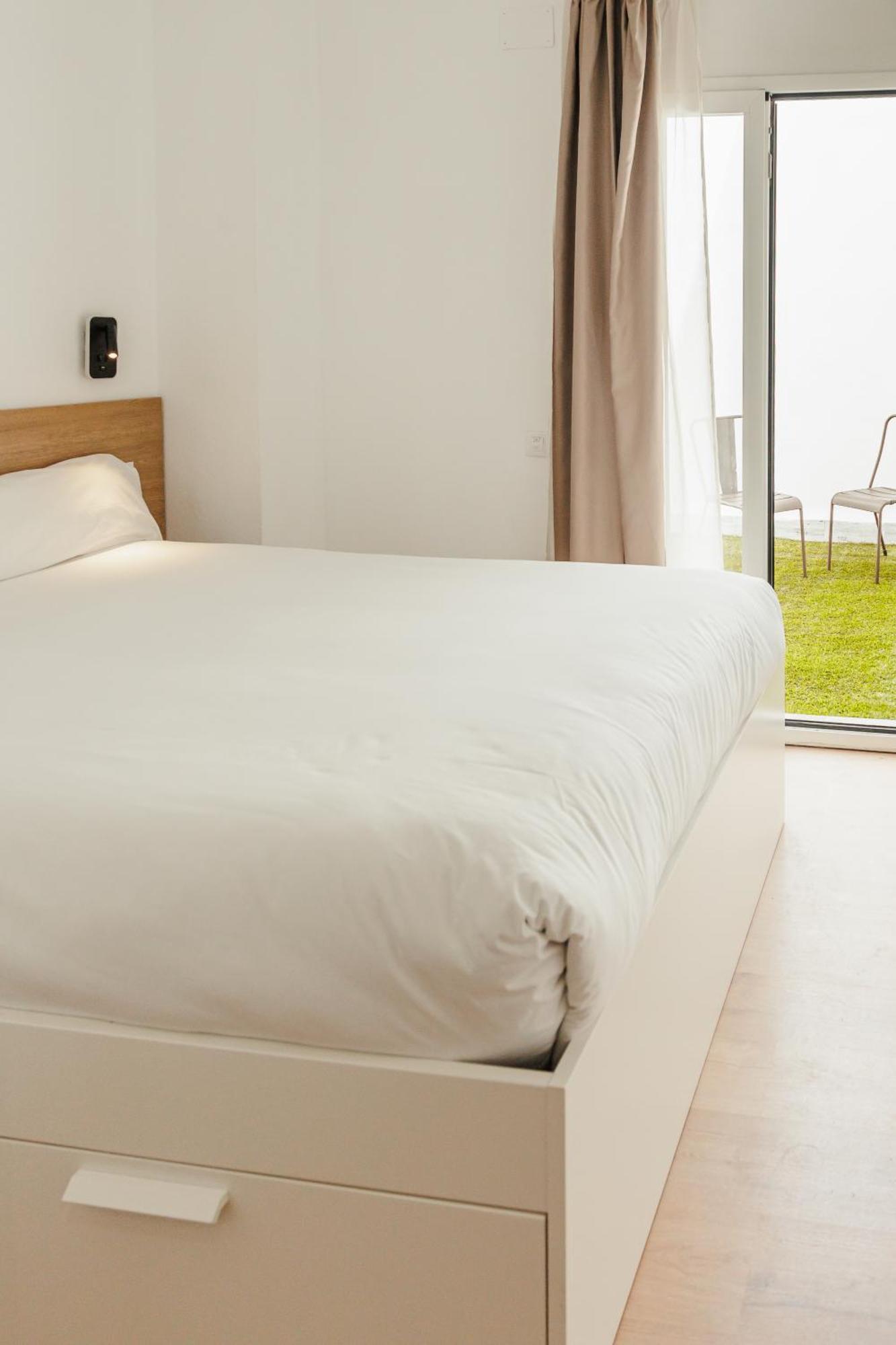 Astuto 21 Suites - Adults Only เฮเรซ เด ลาฟรอนเตรา ภายนอก รูปภาพ